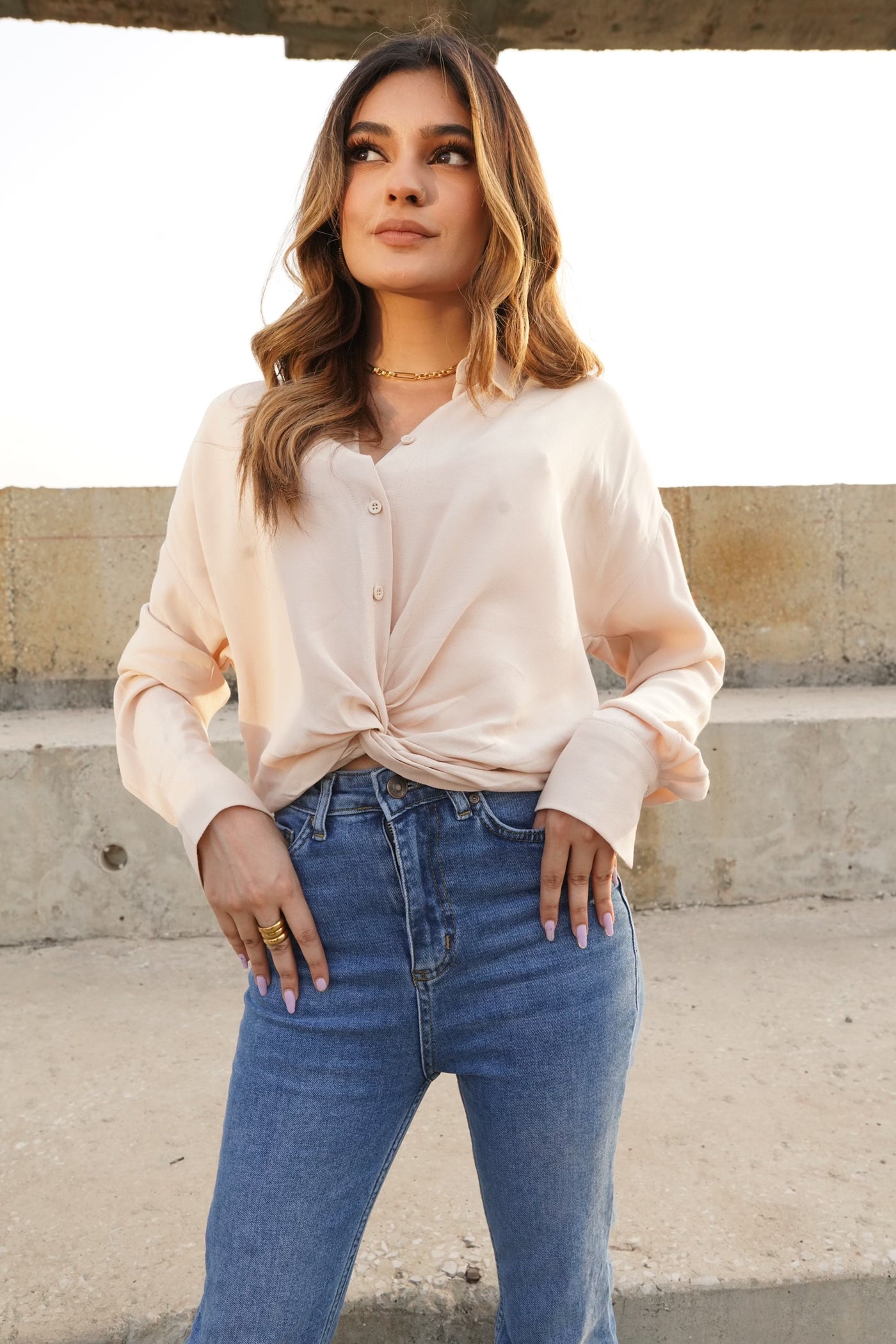 Twisted front button-up